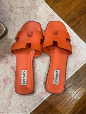 Steve Madden Coral Orange Slide Sandals
